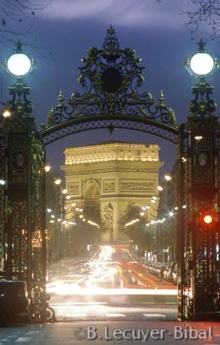 arc de Triomphe,grille parc Monceau